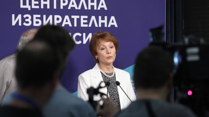 ЦИК: Подготовката за вота е по график, полицията ще охранява секциите и в двата дни