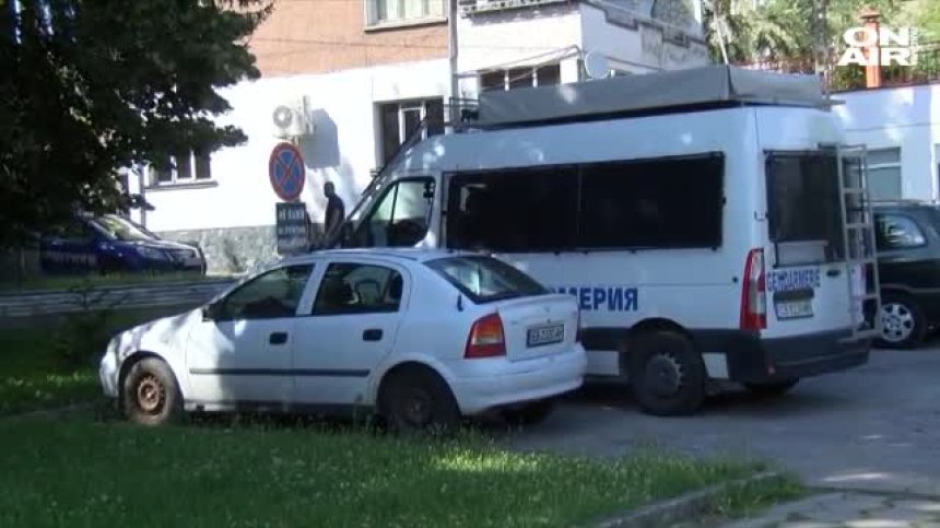 Прокуратурата с обвинения към задържаните при спецакцията в Севлиево