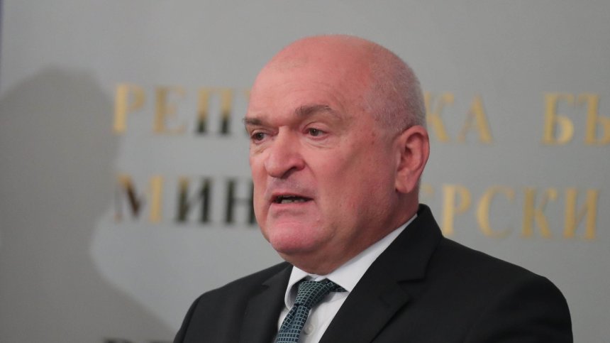 Димитър Главчев: Овладяхме пожарите и спасихме човешки животи