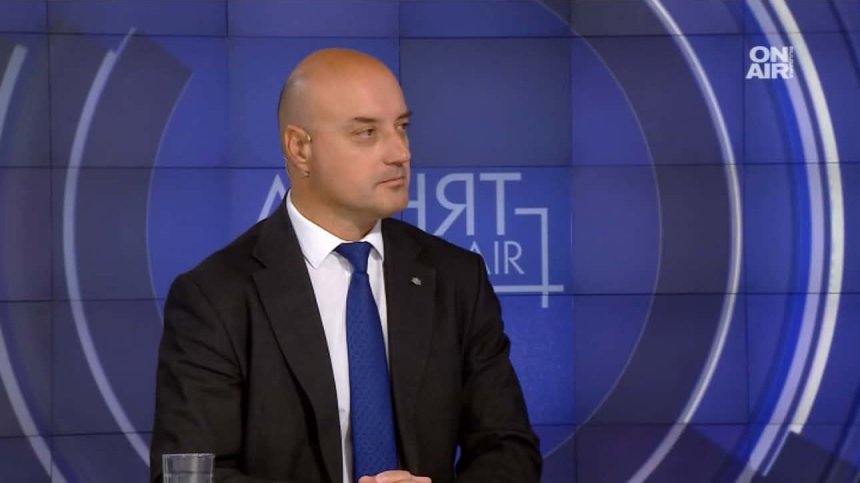 Доц. Славов: Кантората на Демерджиев дълги години е обслужвала Филипов