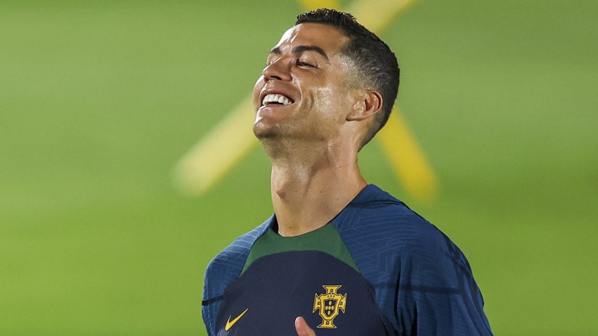 Роналдо получи луксозен кабриолет - коледен подарък от Джорджина 