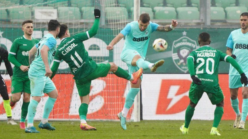 "Лудогорец" блесна при успех над "Берое"