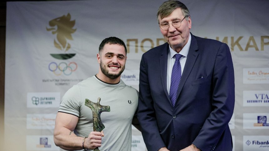 Карлос Насар спечели "Спортен икар" за 2024 г.