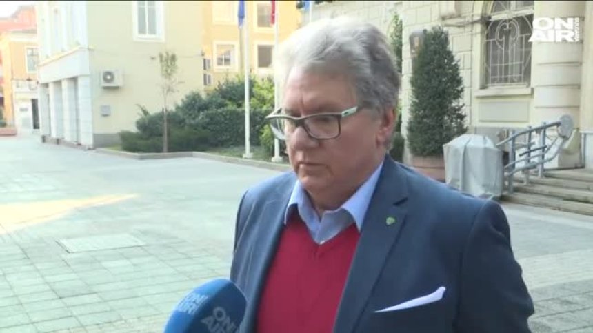 Маестро Мичо Димитров не могъл да гласува на изборите в Пловдив?