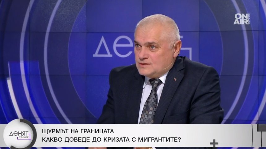 Валентин Радев: Ленти с шипове и куршуми срещу мигрантите? Никой полицай няма да рискува