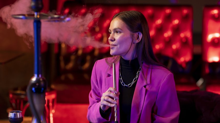 Едно наргиле = 100 цигари: Тревожни тенденции сред учениците