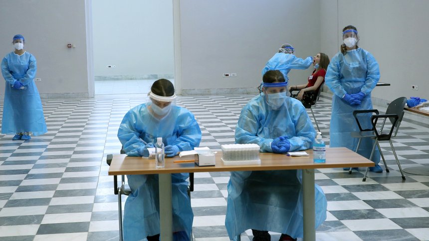 Гърция удължи до 15 август изискването за отрицателен PCR тест