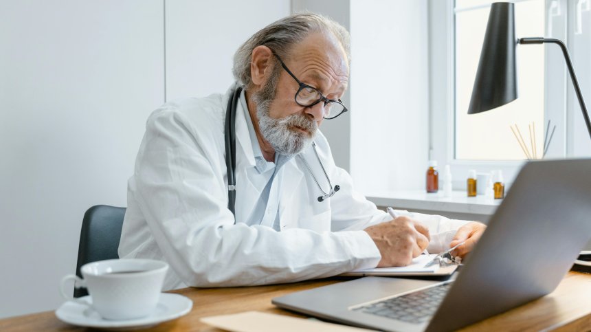 Тревожността увеличава риска от сърдечни проблеми и деменция