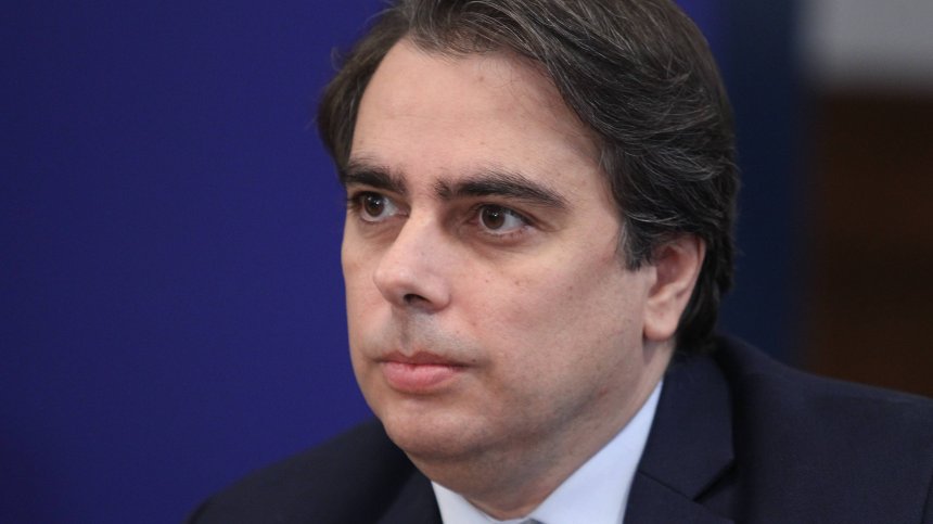 "Ин хаус" процедурите - вратичка в закона за "наши фирми"? (ОБЗОР)