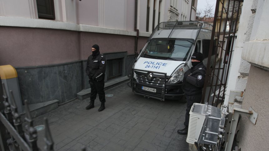 Фондация "Тракия" скочи срещу изземването на антиките на Божков