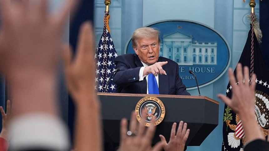 Доналд Тръмп: Без съмнение бих бомбардирал Иран отново