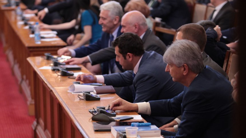 Разглеждат в парламента годишния доклад на КПКОНПИ