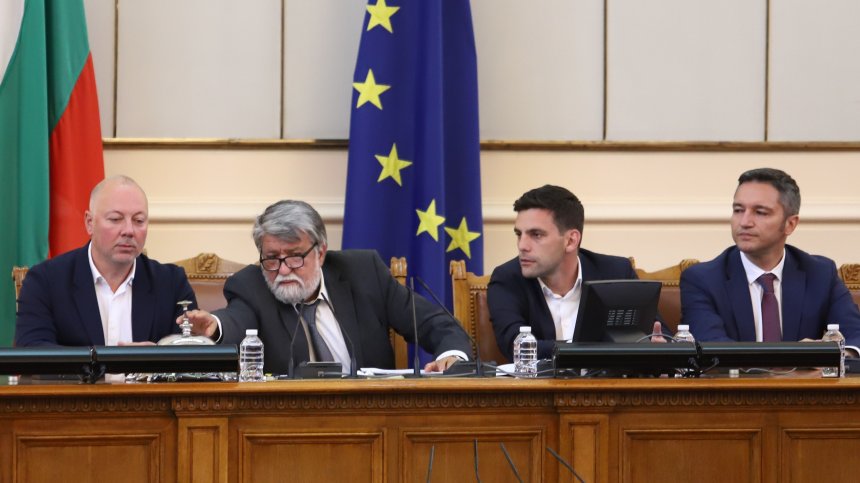 Вигенин: Няма да бъде постигната управляваща коалиция в този парламент