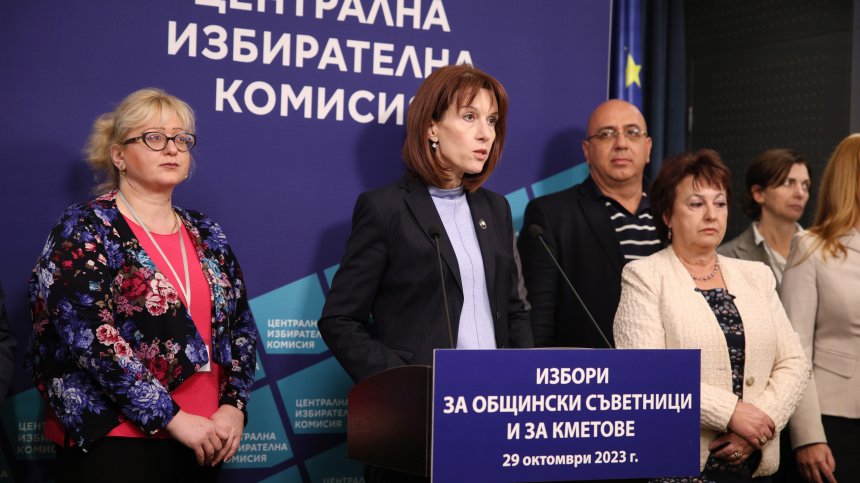 ЦИК: За да гласуваме в неделя с машини, ни трябват удостоверения от МЕУ сега, веднага
