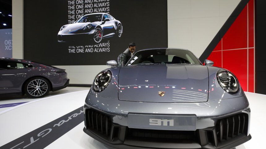 Спиращи дъха автомобили на изложението International Motor Show 2025 (СНИМКИ)