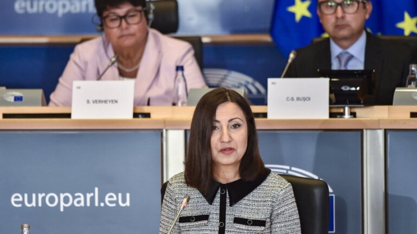 Одобряват окончателно Илиана Иванова за еврокомисар