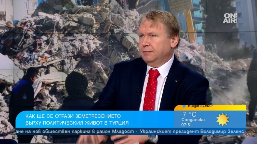 Мехмед Юмер: Не земетресението, а некачественото строителство в Турция убива хора