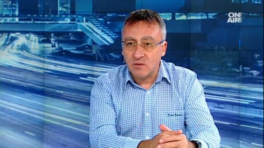 Нужен е нов формат на външното оценяване за учениците, смята директор