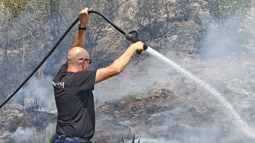 Детска игра с пиратки възпламенила Шуменското плато