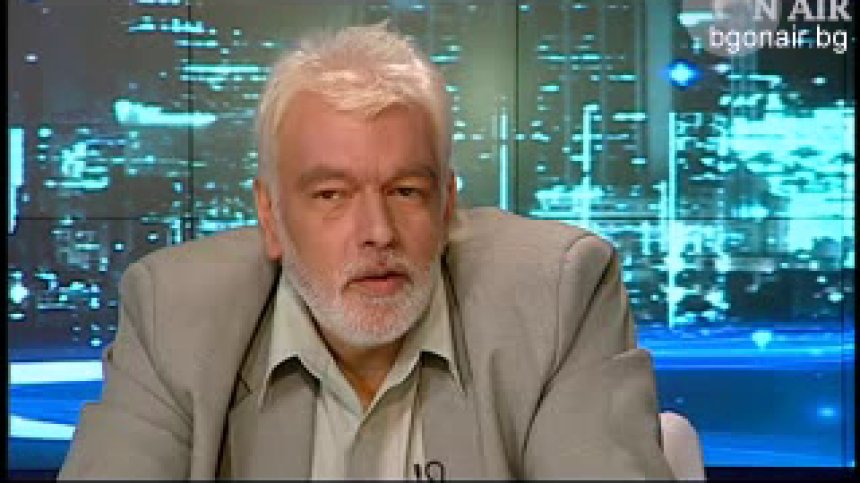 Доц. д-р Огнян Буюклиев в студиото на Денят ON AIR