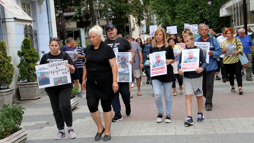 На крачка от ареста на убиеца на Димитър, хората от Цалапица организират протест в София