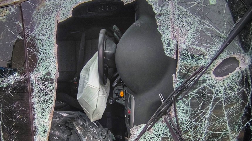 Шофьор е в тежко състояние след катастрофа по пътя София - Варна