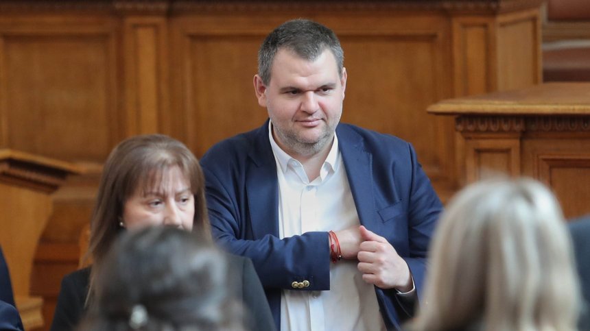 Пеевски: С Христо Иванов обсъдихме да отпадне фигурата на главния прокурор