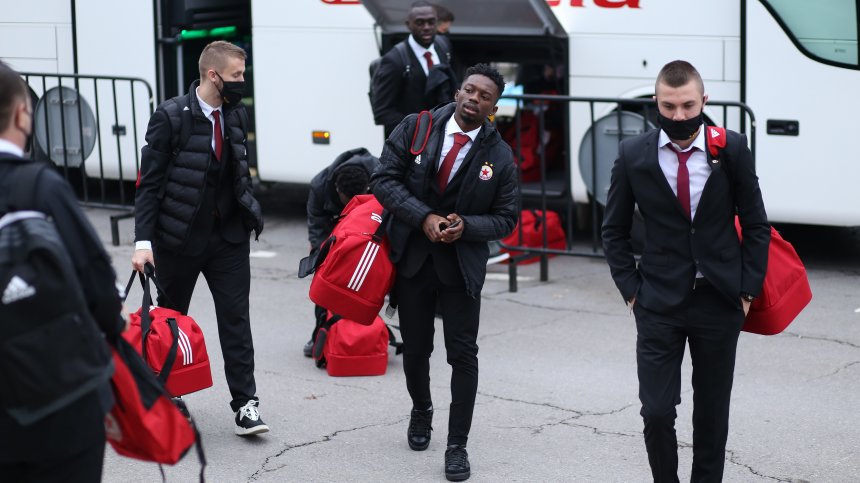 ЦСКА замина за Швейцария без Занев, Жеферсон и Евтимов