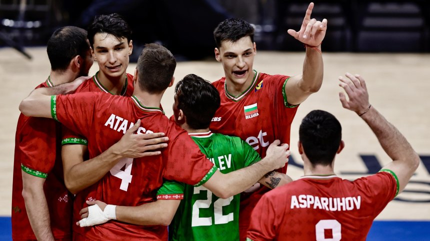 България стигна 1/8-финал на световното по волейбол след успех над Словения