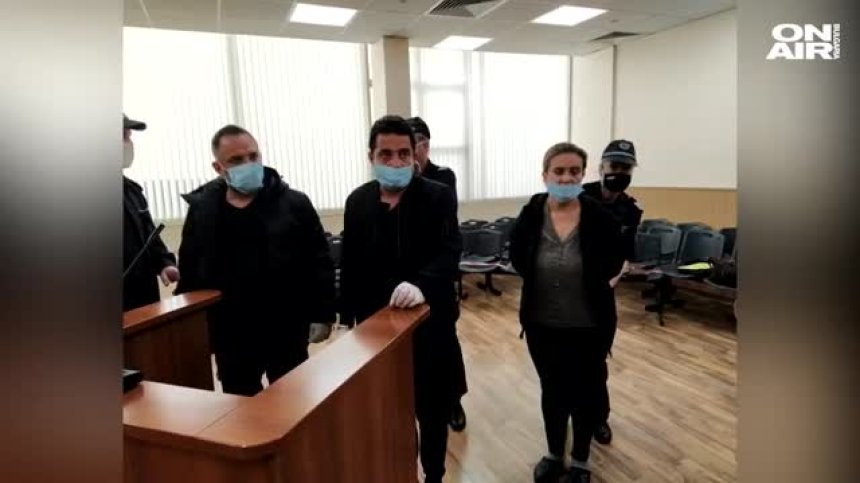 Оставиха Стефан Асенов, жена му и брат му в ареста