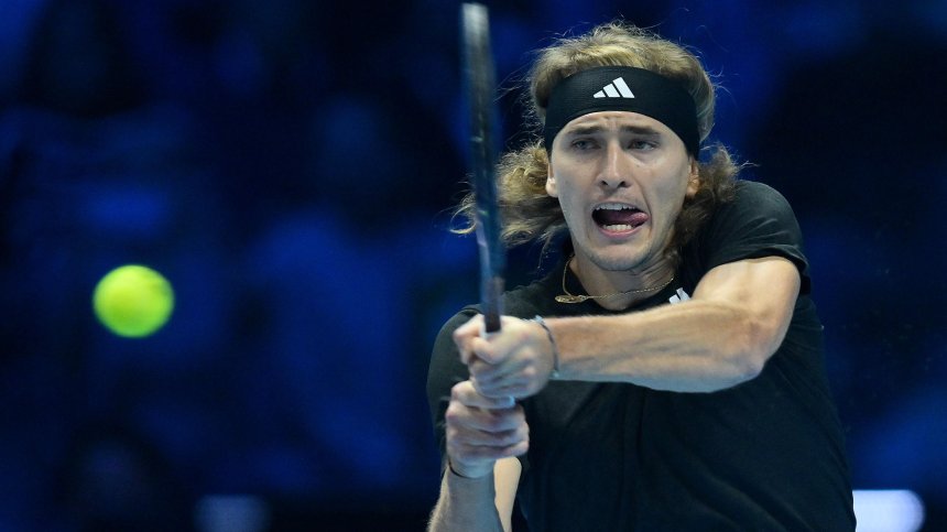 Зверев пречупи Алкарас в 3 сета на Финалите на ATP в Торино