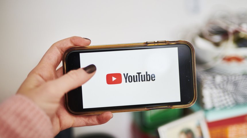 Youtube блокира достъпа по цял свят до каналите на медиите, финансирани от Русия