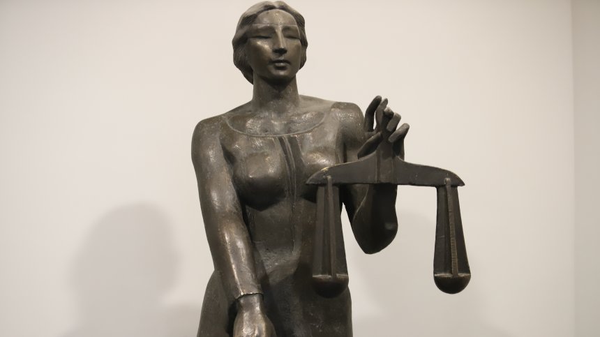 Прокуратурата в Ямбол се самосезира заради силна миризма на фекалии в града