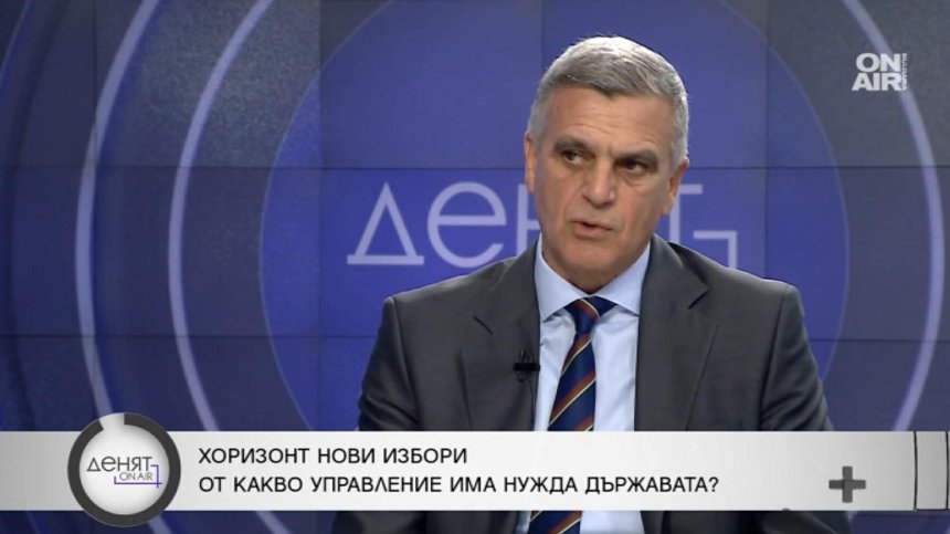 Стефан Янев: Обществото не прави необходимото, за да защити честността на изборите