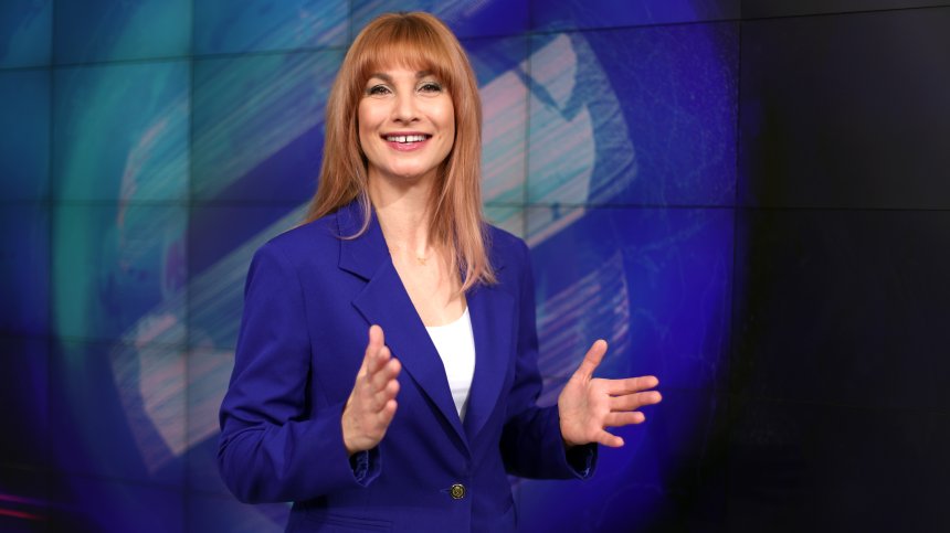 Водещата на "Новините ON AIR" Кристина Цветкова - страстен фотограф, журналист и приключенец