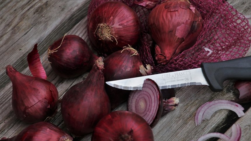 Шалотът намалява риска от рак и помага при контрола на диабета