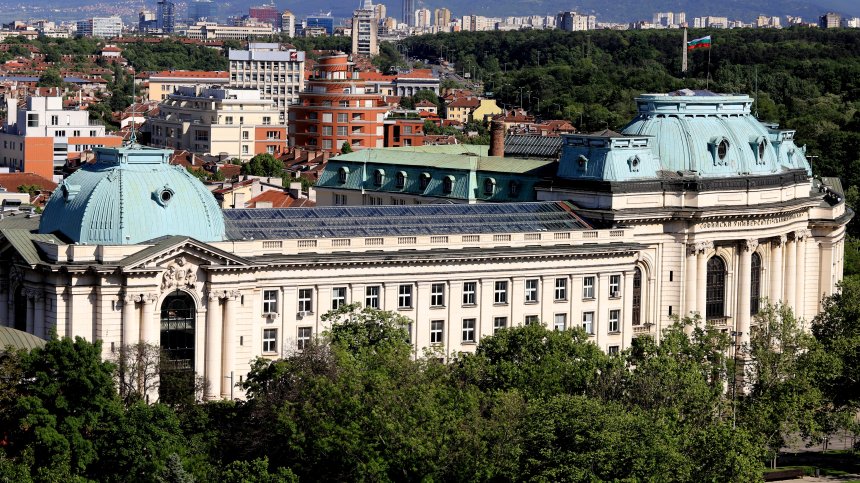 1500 лв. става минималната заплата за преподавател във висше училище