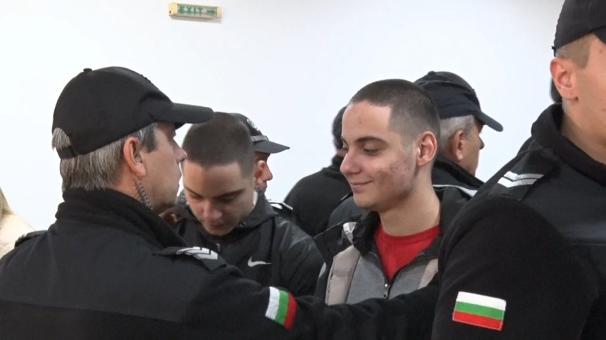 Съдът отказа да раздели близнаците от Цалапица, остават в една килия