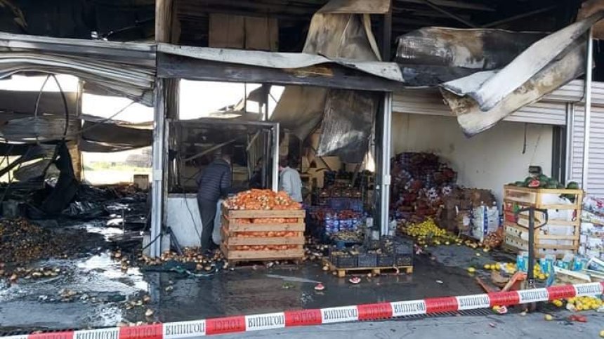 Задържаха четирима за пожара край Кърналово, унищожил зеленчуковата борса