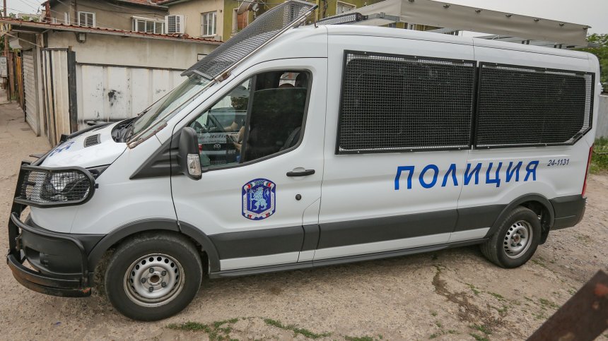2-годишно дете и жена са били отвлечени в Камено