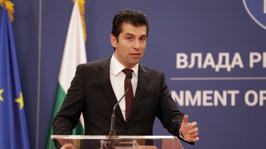 Макрон увери Петков: Може да разчитате на европейска подкрепа за казуса с РСМ