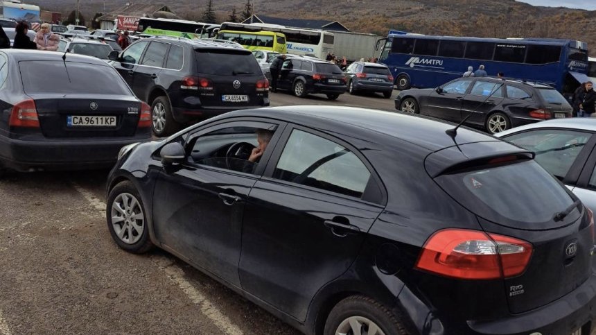 Готвят честитки по празниците за нерегламентираните превози