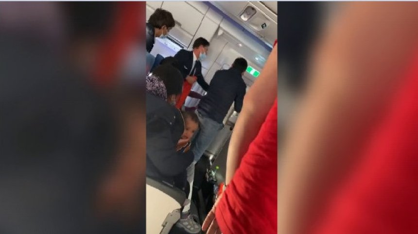 Ексклузивни кадри по BG ON AIR: Индиец буйства на борда на самолет, кацнал аварийно в София