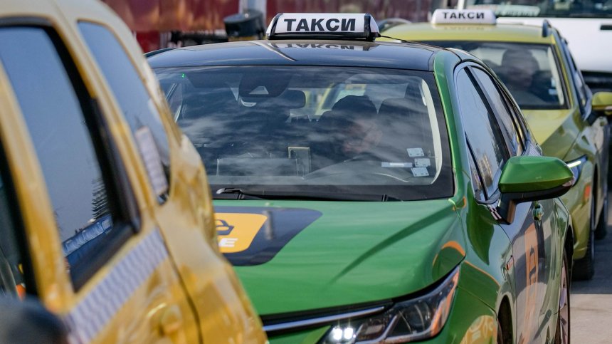 Такситата в София поскъпват след Нова година &ndash; колко ще плащаме от 1 януари