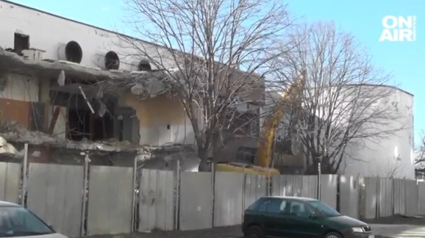 Отново протести във Варна в подкрепа на Дом "Младост"