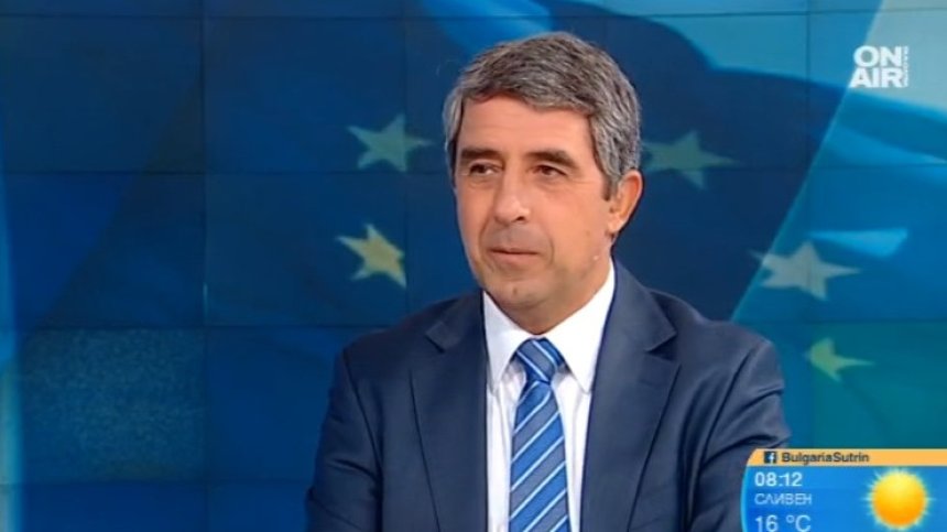 Плевнелиев: Ще берем исторически срам, ако спрем Скопие за ЕС!