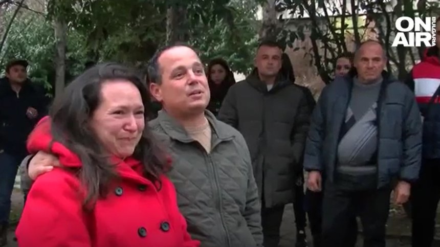 Вълна от подкрепа към семейство пчелари, проверявани редовно от ДАНС