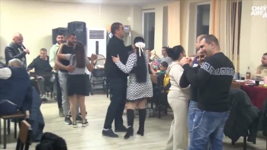 200 хил. души празнуват Банго Васил - ромската Нова година