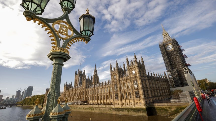 Хаос със заявленията за уседналост във Великобритания след Brexit