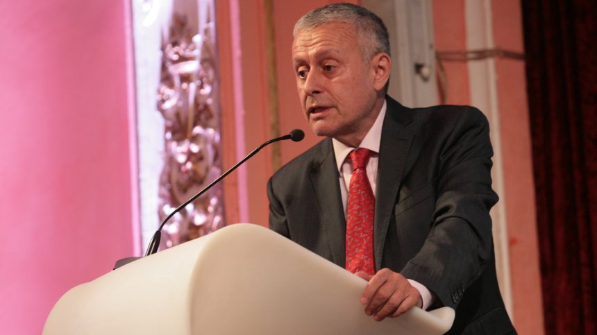 Паси: Разширяването на НАТО е моментът България да постави условията си пред Алианса
